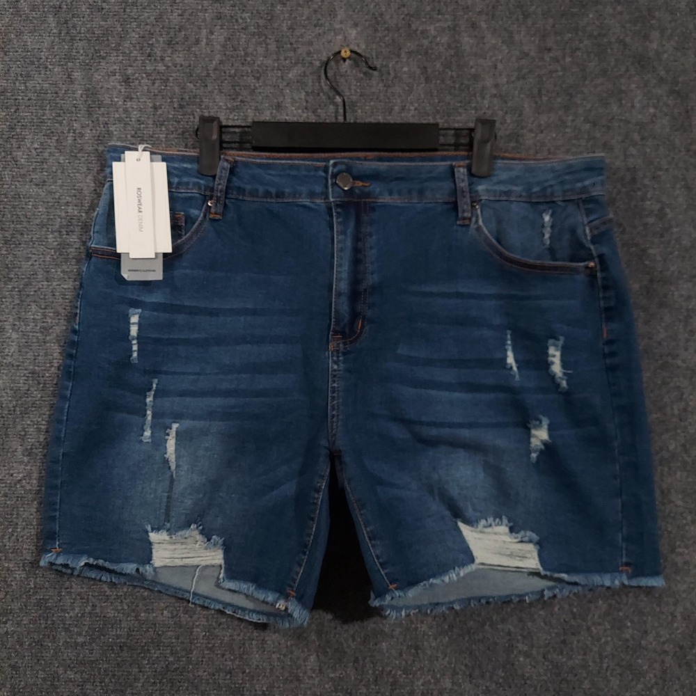 NEW Roswear Shorts Womens XXL Blue Distressed Denim Cut Off Raw Hem Summer
